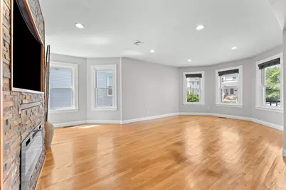 46 Ash St, Brockton, MA 02301 - Photo 6