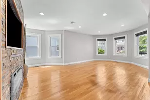 46 Ash St, Brockton, MA 02301 - Photo 6