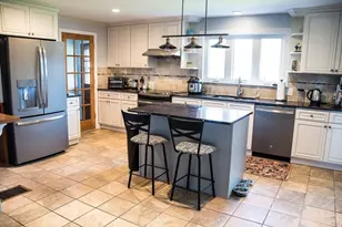 659 Liberty St, Rockland, MA 02370 - Photo 2