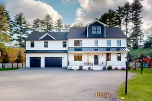 4 Lincoln Ct, Medfield, MA 02052 - Photo 1