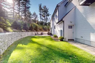 4 Lincoln Ct, Medfield, MA 02052 - Photo 38