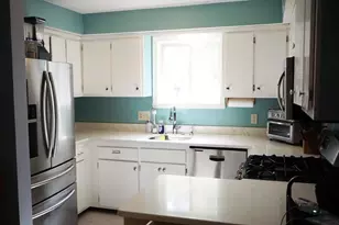 100 Merrimack Ave, Dracut, MA 01826 - Photo 16