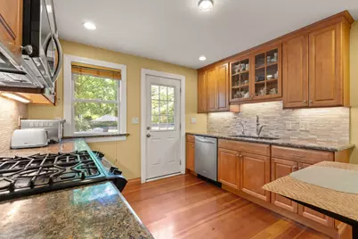 57-59 Forest Street, Providence, RI 02906 - Photo 18