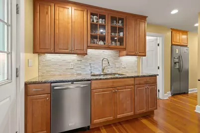 57-59 Forest Street, Providence, RI 02906 - Photo 16