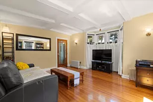 57-59 Forest St, Providence, RI 02906 - Photo 8