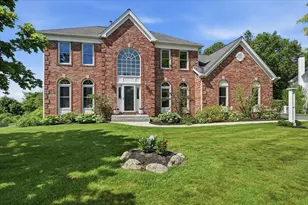 202 Rosemont Dr, North Andover, MA 01845 - Photo 1