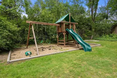11 Foxhill Rd, Framingham, MA 01701 - Photo 36