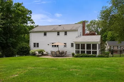11 Foxhill Rd, Framingham, MA 01701 - Photo 34