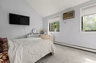 26 Wilson St, Marlborough, MA 01752 - Photo 12