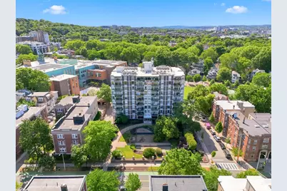 60 Babcock St #94, Brookline, MA 02446 - Photo 4