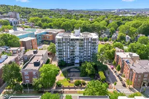 60 Babcock St, Brookline, MA 02446 - Photo 4