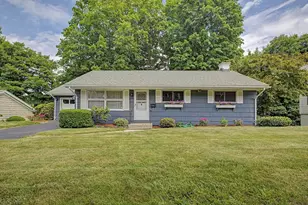 54 Portland St, Holyoke, MA 01040 - Photo 1