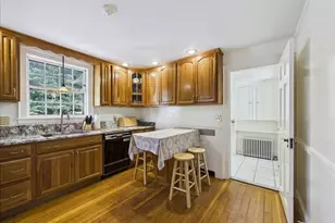 390 Marsh St, Belmont, MA 02478 - Photo 12