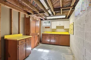 315 Porter Rd, East Longmeadow, MA 01028 - Photo 32