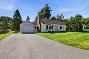 315 Porter Rd, East Longmeadow, MA 01028 - Photo 2