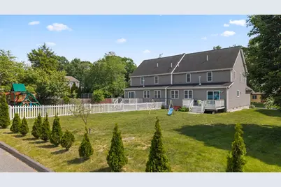 6 Childs St, Shrewsbury, MA 01545 - Photo 36