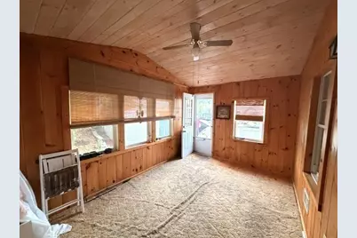 34 Lenox St, Fitchburg, MA 01420 - Photo 8