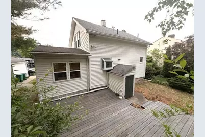 34 Lenox St, Fitchburg, MA 01420 - Photo 2