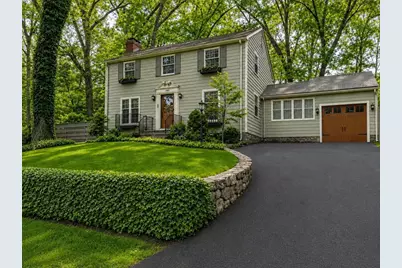 34 Blossomcrest Rd, Lexington, MA 02421 - Photo 2