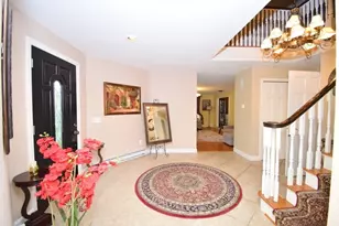 14 Colonial Dr, Shrewsbury, MA 01545 - Photo 8