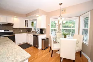 14 Colonial Dr, Shrewsbury, MA 01545 - Photo 12