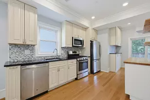 4370 Washington St, Boston, MA 02131 - Photo 4