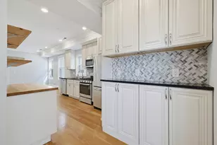 4370 Washington St, Boston, MA 02131 - Photo 10