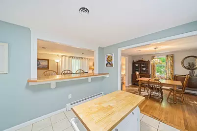 10 Trayer Rd, Canton, MA 02021 - Photo 4