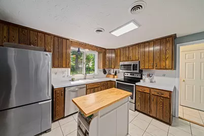 10 Trayer Rd, Canton, MA 02021 - Photo 2