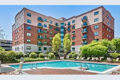 175 Cottage St #504, Chelsea, MA 02150 - Photo 4
