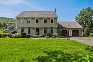 28 Captain Lathrop Dr, Deerfield, MA 01373 - Photo 2