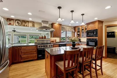 28 Captain Lathrop Dr, Deerfield, MA 01373 - Photo 6