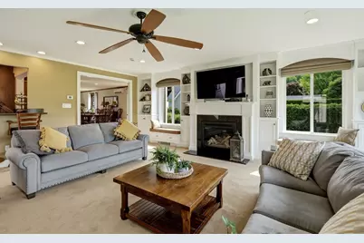 28 Captain Lathrop Dr, Deerfield, MA 01373 - Photo 16