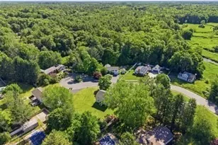115 Arrowhead Dr, Bridgewater, MA 02324 - Photo 4