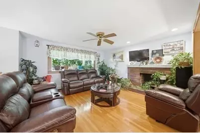 115 Arrowhead Dr, Bridgewater, MA 02324 - Photo 14