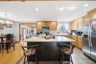 115 Arrowhead Dr, Bridgewater, MA 02324 - Photo 6