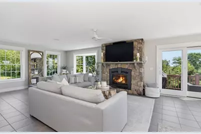 1 Smugglers Rd, Fairhaven, MA 02719 - Photo 16