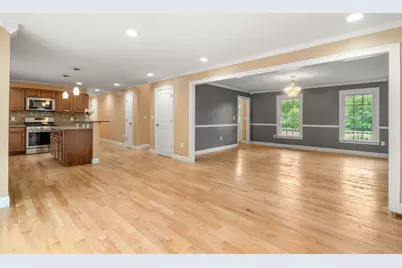 60 Morse Ave, Attleboro, MA 02703 - Photo 8