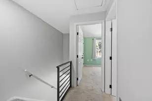 39 Madonna Cir, Lowell, MA 01854 - Photo 14