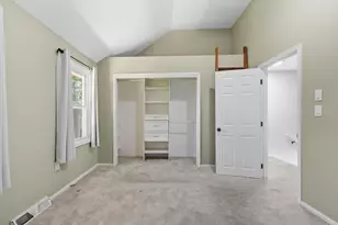 39 Madonna Cir, Lowell, MA 01854 - Photo 18
