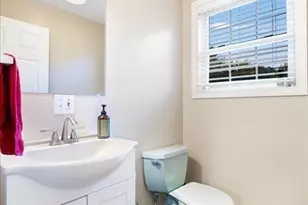 15 Stonewall Ave, Dartmouth, MA 02747 - Photo 34