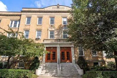 132 Sewall Avenue #C, Brookline, MA 02446 - Photo 1