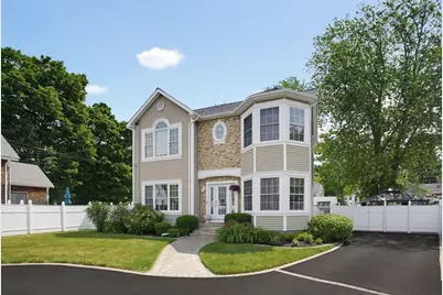10 Mayhew Slip, Milford, MA 01757 - Photo 2