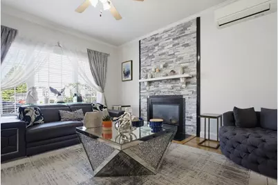 10 Mayhew Slip, Milford, MA 01757 - Photo 4