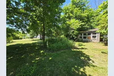 18 Grant St, Acushnet, MA 02743 - Photo 24