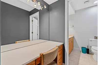 121 Revere St #M, Canton, MA 02021 - Photo 10