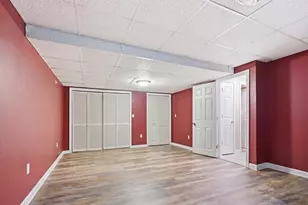 37 Moreland Green Dr, Worcester, MA 01609 - Photo 32