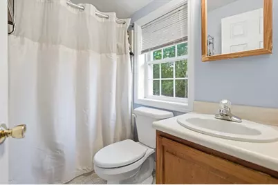 37 Moreland Green Dr, Worcester, MA 01609 - Photo 22
