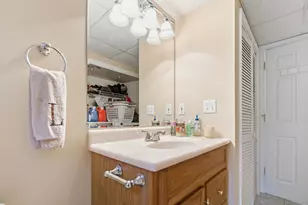 37 Moreland Green Dr, Worcester, MA 01609 - Photo 30