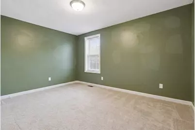 37 Moreland Green Dr, Worcester, MA 01609 - Photo 24